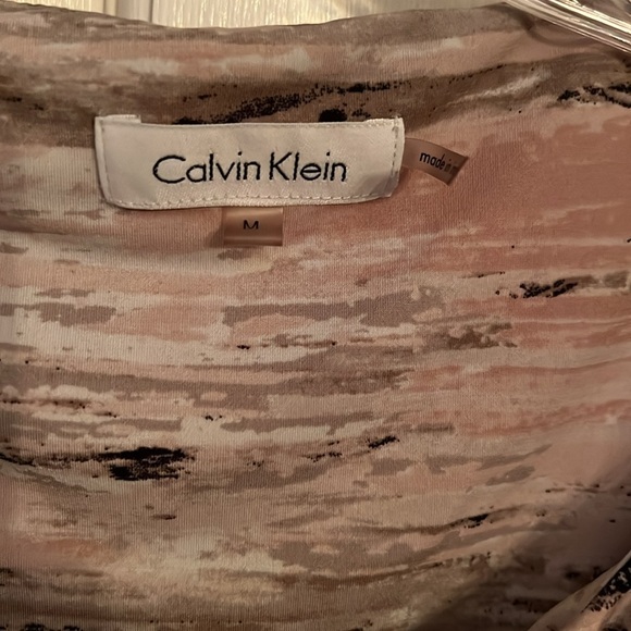 Calvin Klein three quarter sleeve blouse EUC M - Picture 3 of 7